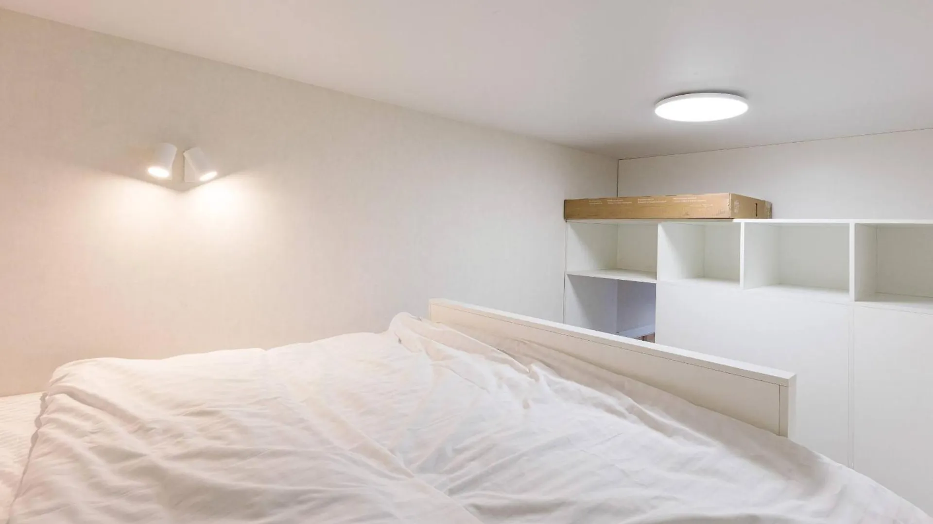 Kyiv Scandi Apartment 0*,  우크라이나